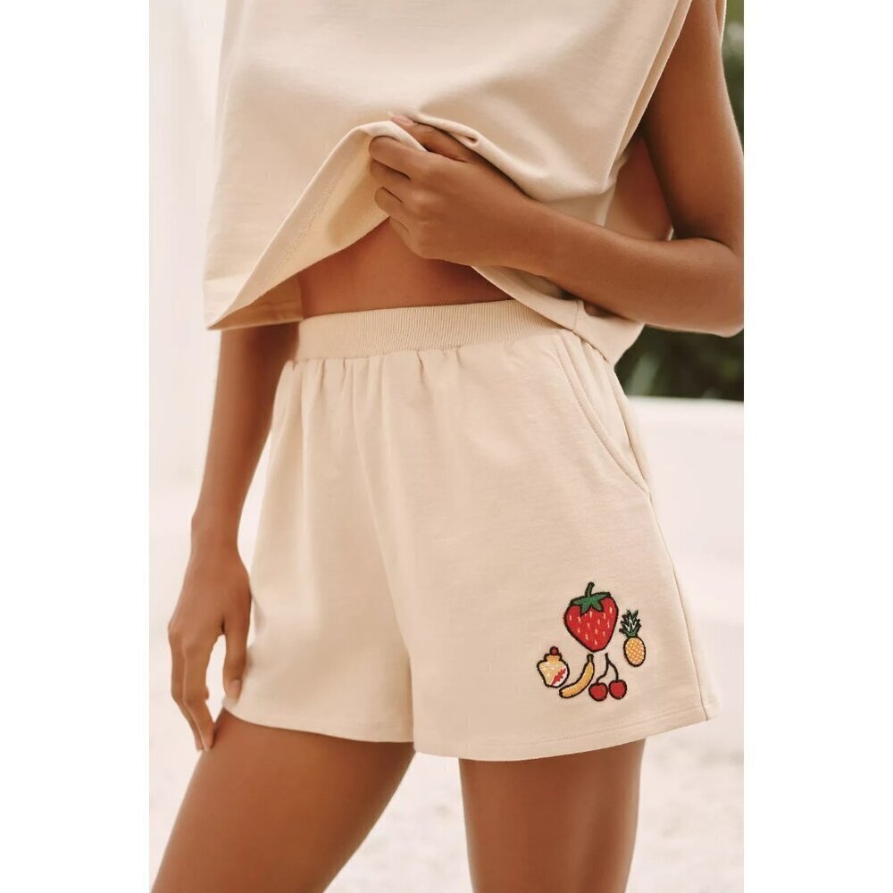 Celandine Coney Icon Embroidered Sweat Shorts XL